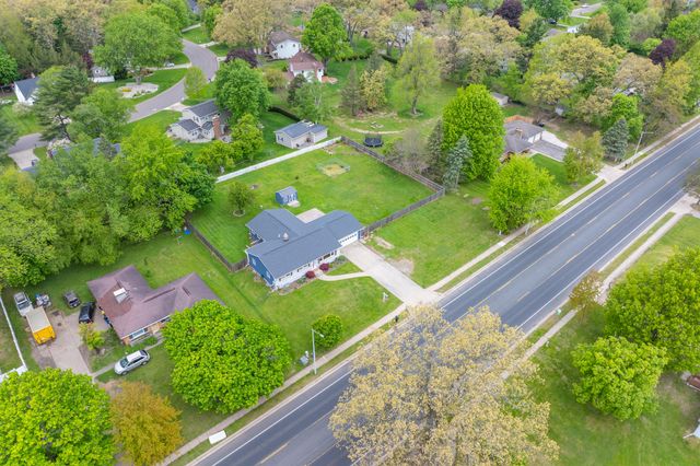 6806 Oakland Drive, Portage, MI 49024