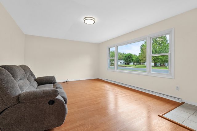 6806 Oakland Drive, Portage, MI 49024
