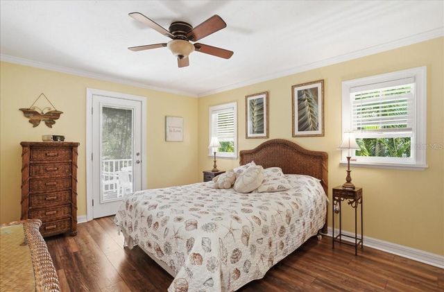 2811 GULF DRIVE, Holmes Beach, FL 34217