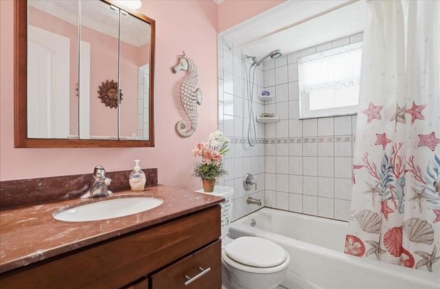 2811 GULF DRIVE, Holmes Beach, FL 34217