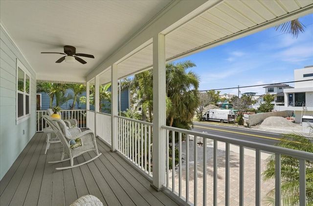 2811 GULF DRIVE, Holmes Beach, FL 34217