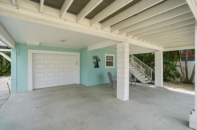 2811 GULF DRIVE, Holmes Beach, FL 34217