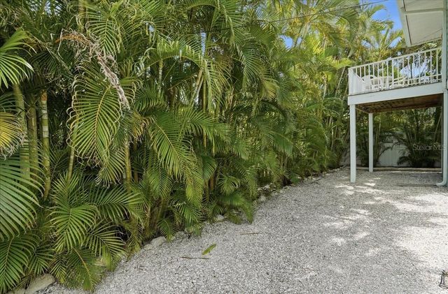 2811 GULF DRIVE, Holmes Beach, FL 34217