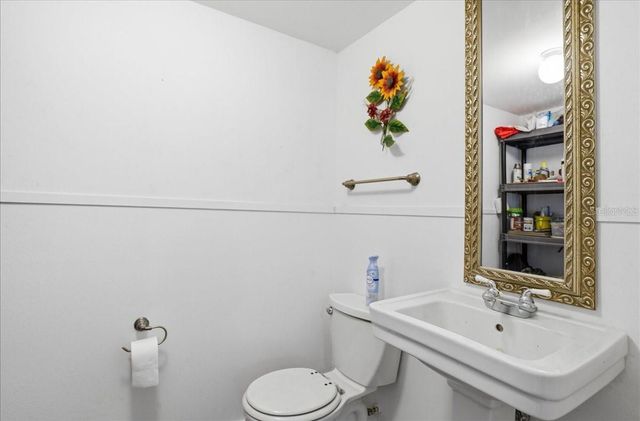 2811 GULF DRIVE, Holmes Beach, FL 34217