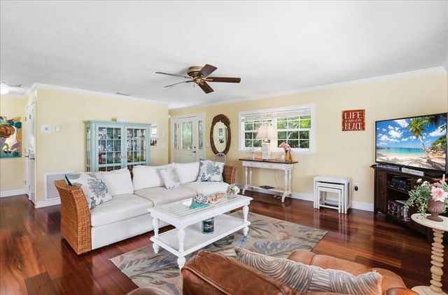 2811 GULF DRIVE, Holmes Beach, FL 34217