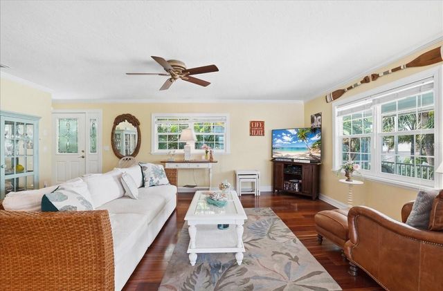 2811 GULF DRIVE, Holmes Beach, FL 34217