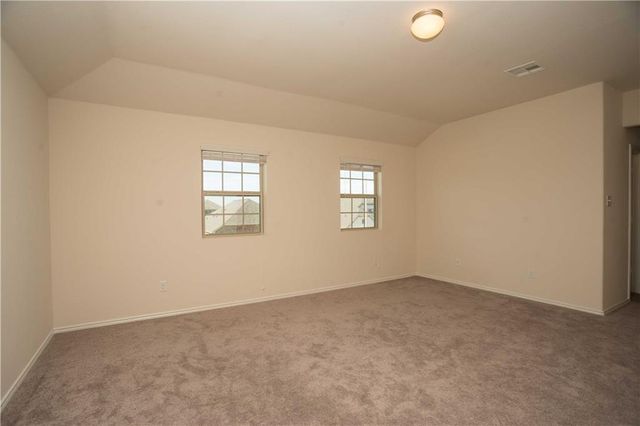 1036 Hillrose DR, Leander, TX 78641