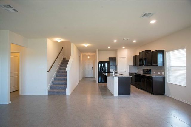 1036 Hillrose DR, Leander, TX 78641