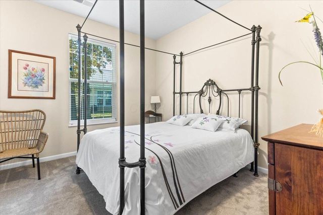 224 Lake Cove Drive, Delaware, OH 43015