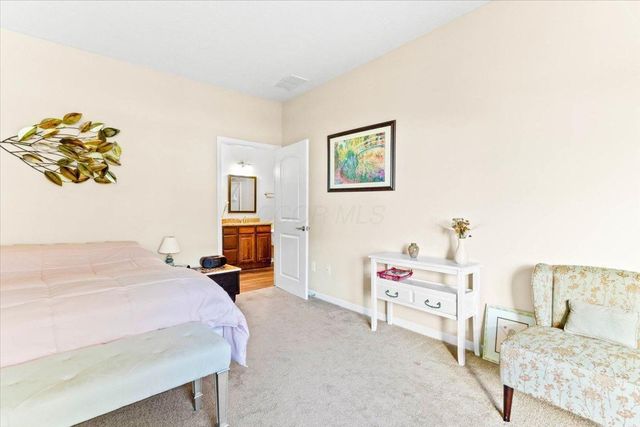 224 Lake Cove Drive, Delaware, OH 43015