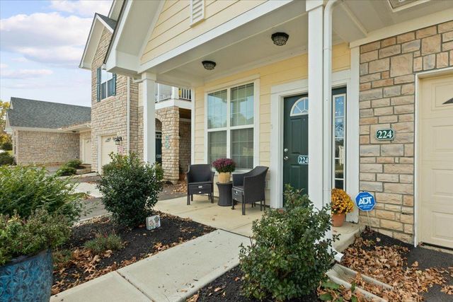 224 Lake Cove Drive, Delaware, OH 43015