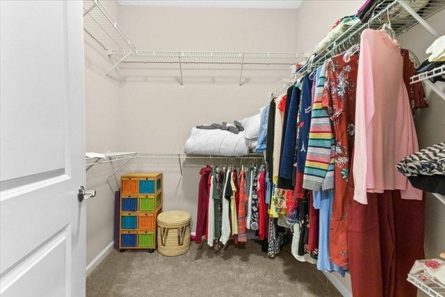 224 Lake Cove Drive, Delaware, OH 43015