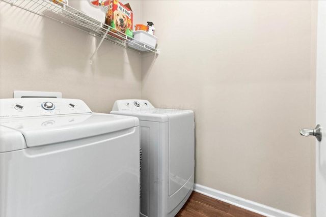 224 Lake Cove Drive, Delaware, OH 43015