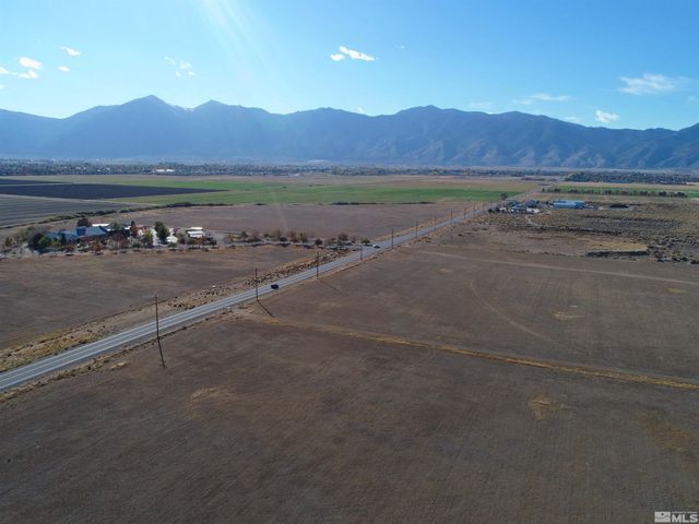 1720 Buckeye Road, Minden, NV 89423