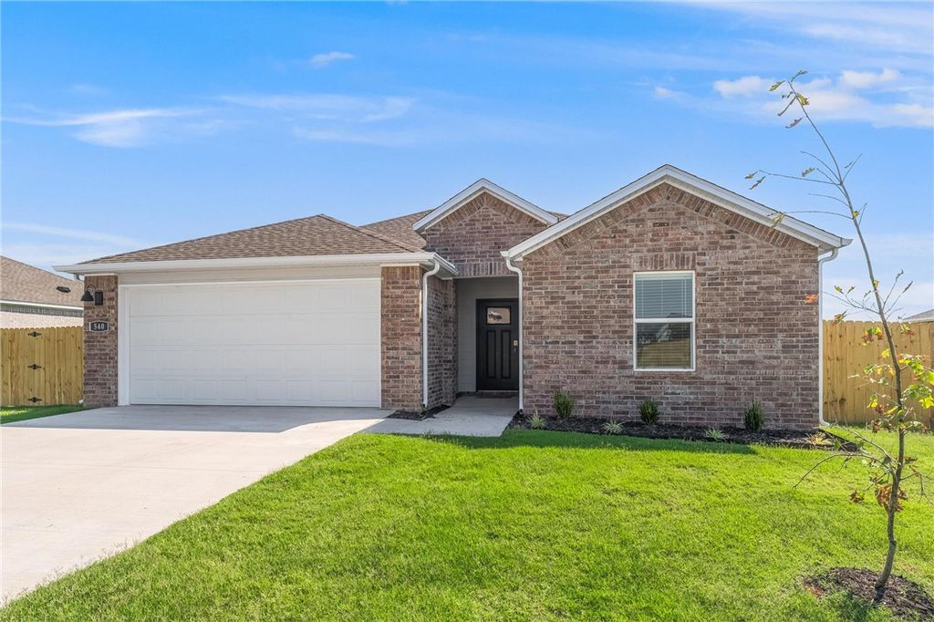 540 Arizona Street, Farmington, AR 72730