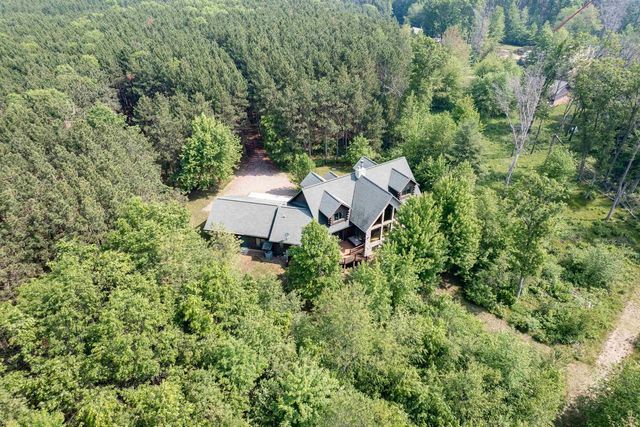 W5271 Southview Drive, Necedah, WI 54646