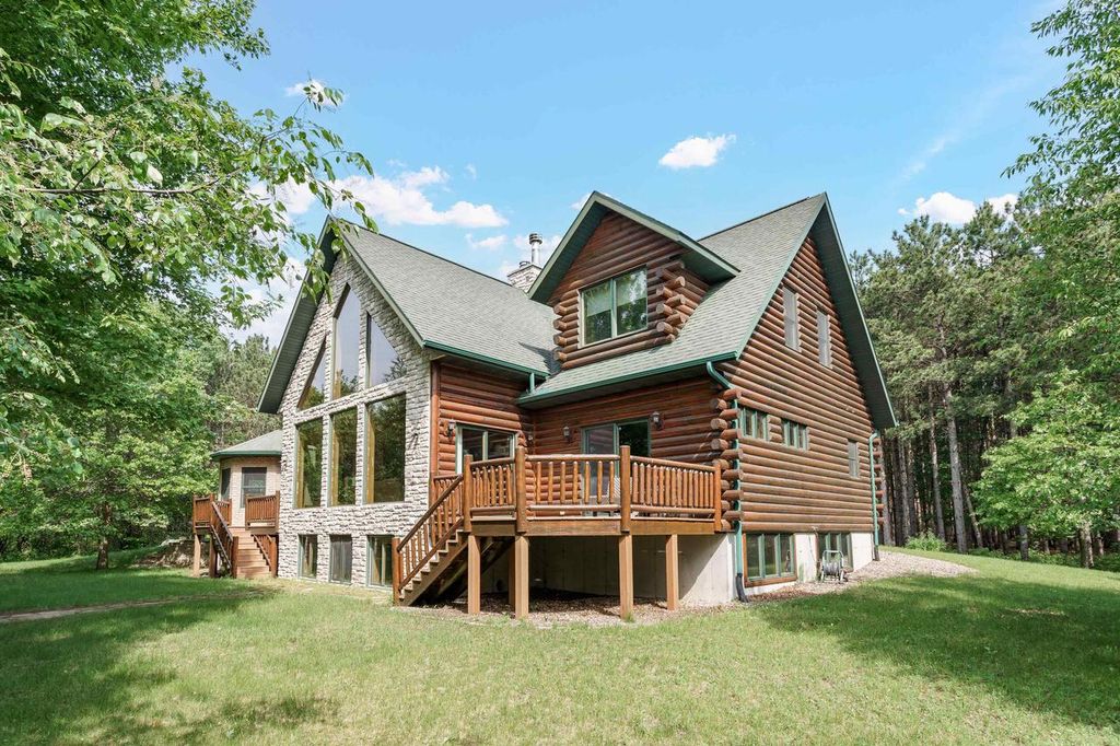 W5271 Southview Drive, Necedah, WI 54646