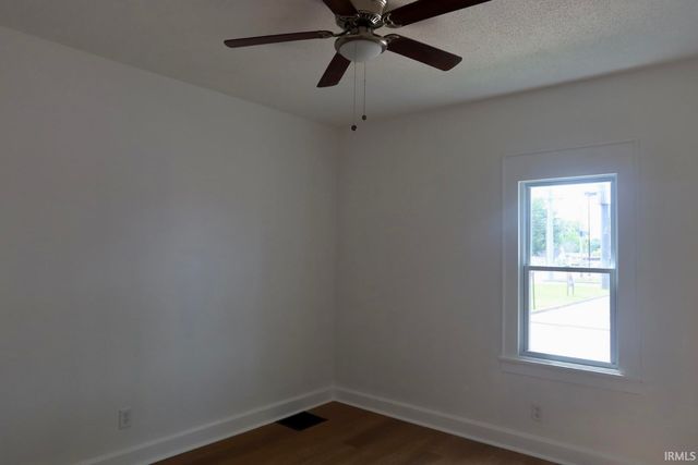 1565 Lodge Avenue, Evansville, IN 47714