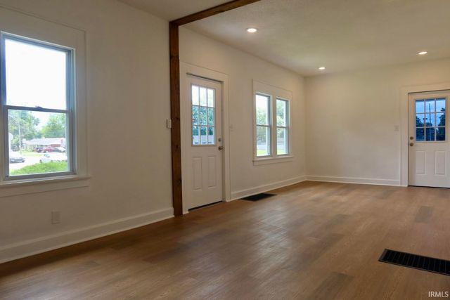 1565 Lodge Avenue, Evansville, IN 47714