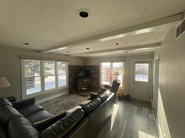 28 E 23rd Street, Holland, MI 49423