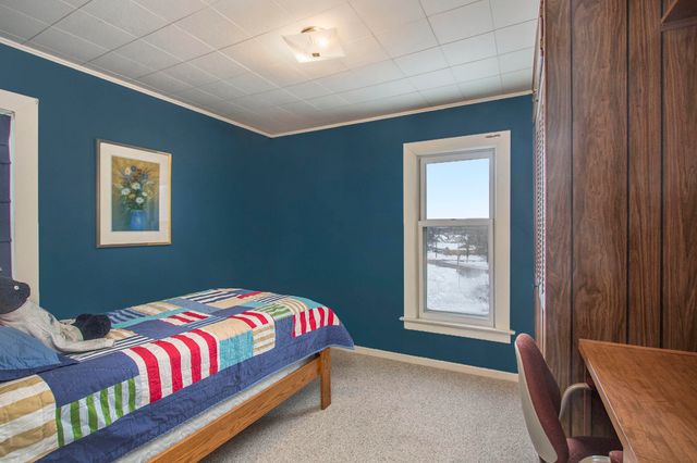 28 E 23rd Street, Holland, MI 49423