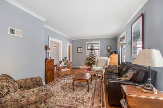 28 E 23rd Street, Holland, MI 49423