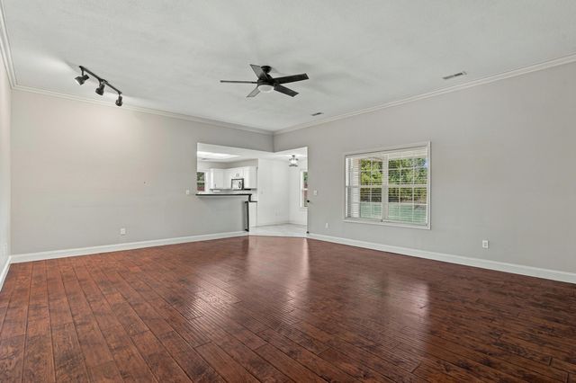 6301 RUTH ANN AVE, Hallsville, MO 65255