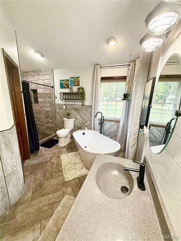 106 Park Place, Crocker, MO 65452