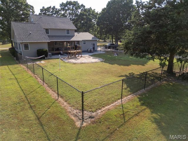 106 Park Place, Crocker, MO 65452