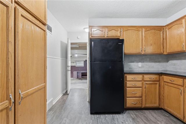 6505 Overton Avenue, Kansas City, MO 64133