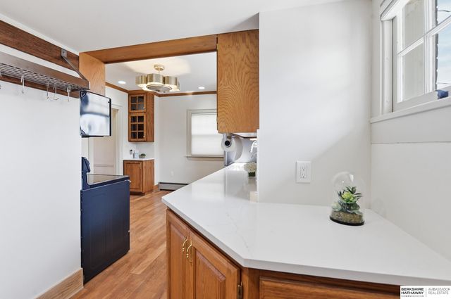 119 S 51st Avenue, Omaha, NE 68132