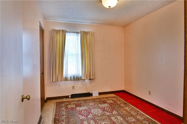 2516 Mahan Denman Road, Cortland, OH 44410