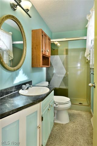 2516 Mahan Denman Road, Cortland, OH 44410