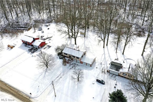 2516 Mahan Denman Road, Cortland, OH 44410