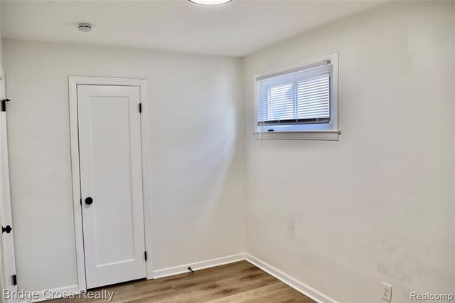 25515 Culver Street, Saint Clair Shores, MI 48081