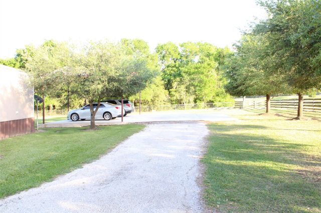 644 Fm 2679 Road, Brenham, TX 77833