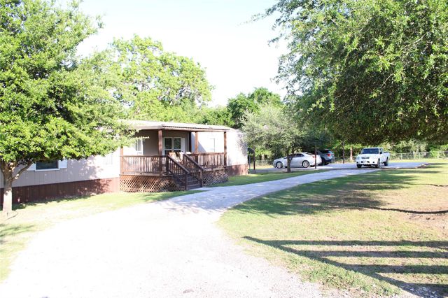 644 Fm 2679 Road, Brenham, TX 77833