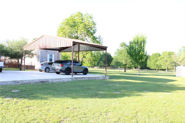 644 Fm 2679 Road, Brenham, TX 77833