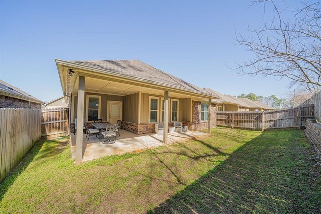 2931 Meadow Brook Trail, Tyler, TX 75701