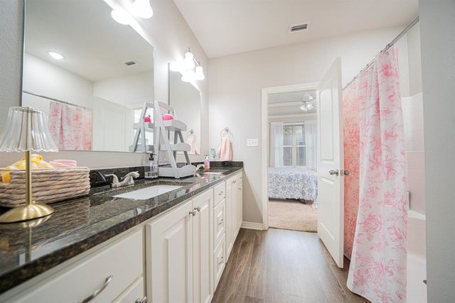 2931 Meadow Brook Trail, Tyler, TX 75701