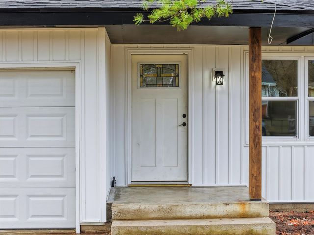 503 S Forest Court, Springfield, MO 65806