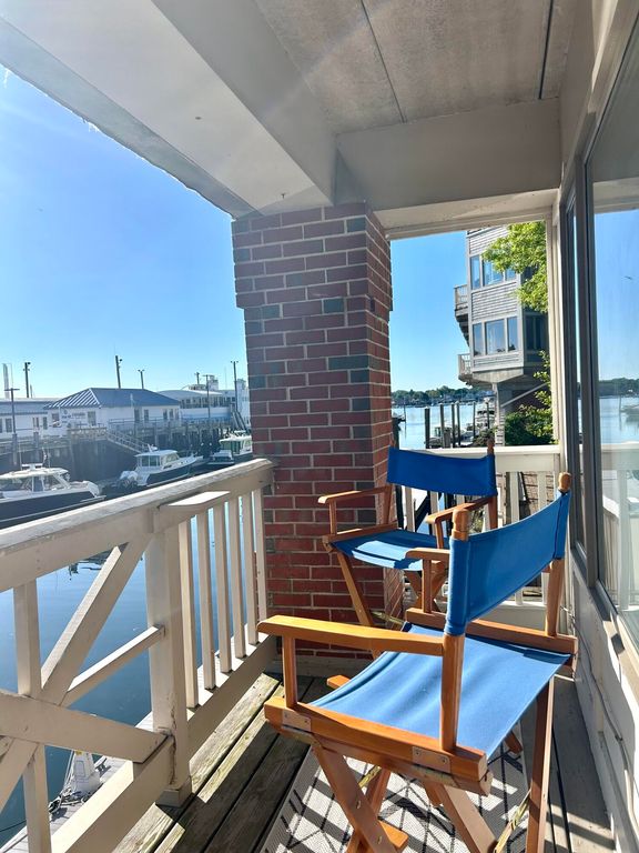 703 Chandlers Wharf 703, Portland, ME 04101 — photo 2