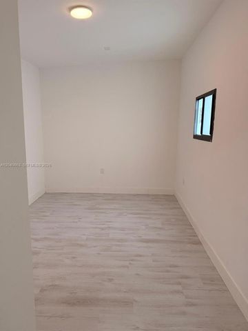 860 NW 171st Street b, Miami Gardens, FL 33169