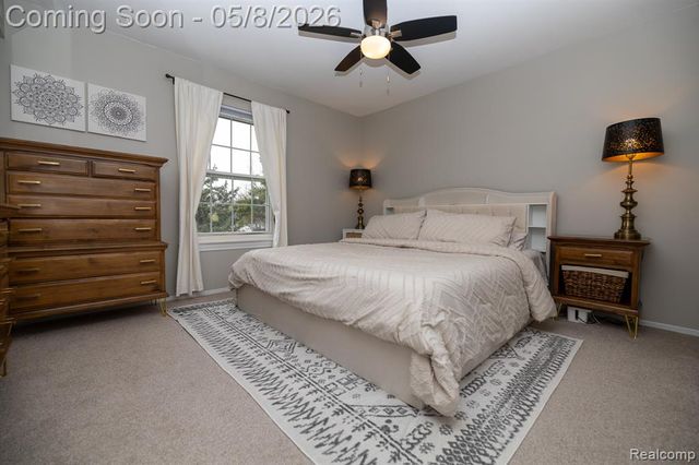 806 Bloomfield Village Boulevard H, Auburn Hills, MI 48326