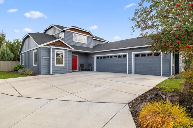 19557 Sager Loop, Bend, OR 97702