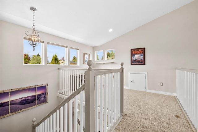 19557 Sager Loop, Bend, OR 97702