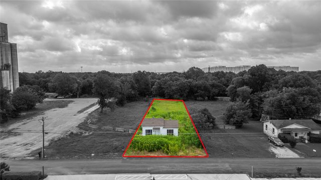 1102 Katy Street, Lancaster, TX 75146