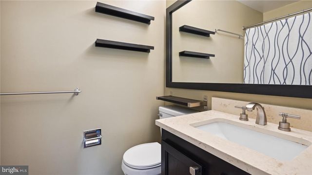 6312 CHIMNEY WOOD CT, Alexandria, VA 22306