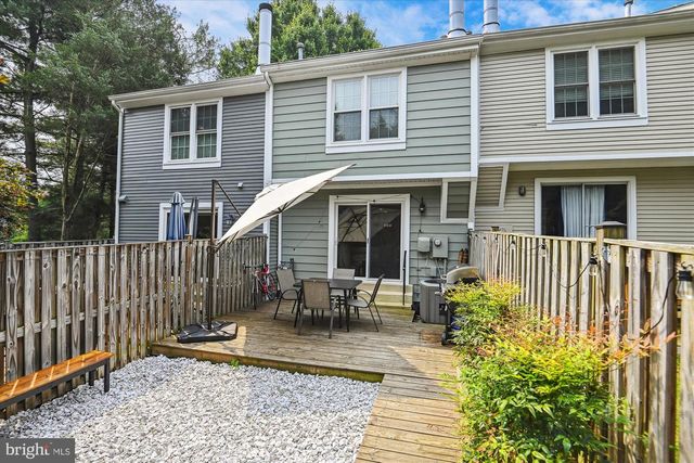 6312 CHIMNEY WOOD CT, Alexandria, VA 22306