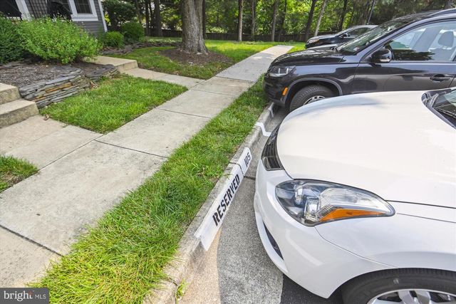 6312 CHIMNEY WOOD CT, Alexandria, VA 22306